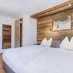 Haus Elise By We Rent, Summercard Included Appartement