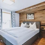 Haus Elise By We Rent, Summercard Included * Zell am See