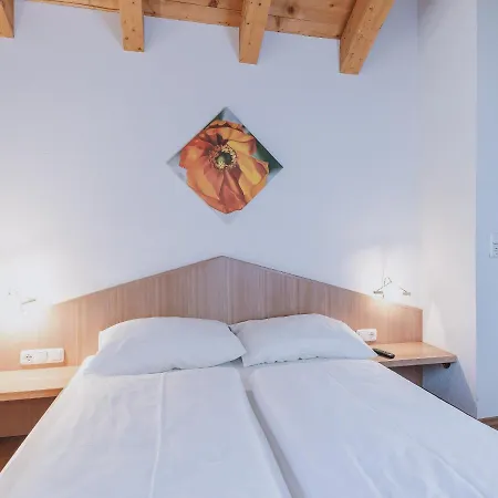 Haus Elise By We Rent شقة زيل أم سي