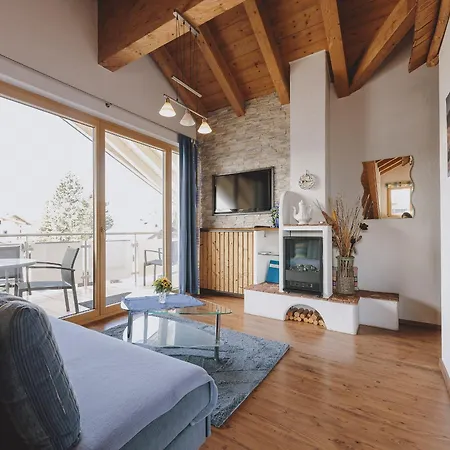 Haus Elise By We Rent شقة زيل أم سي